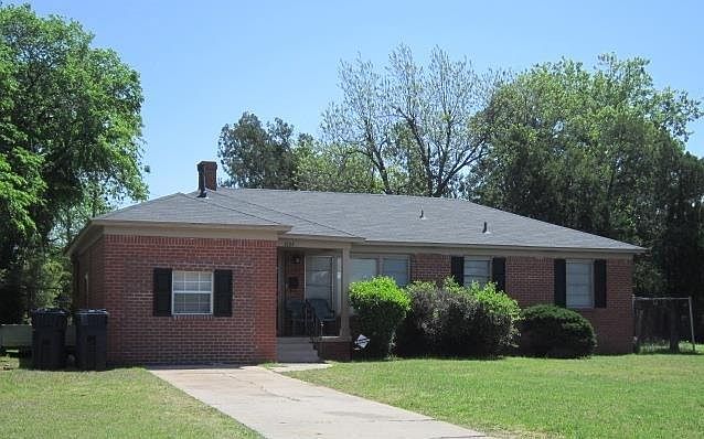 1st image of 4104 Park Ln