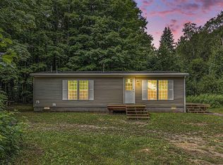 7121 N Maple Valley Rd NE, Mancelona, MI 49659