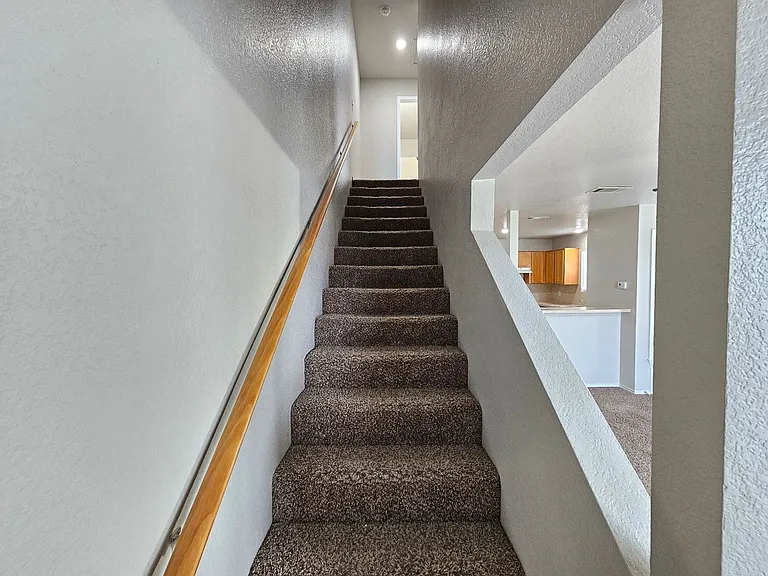 4005 Nadine Dr #D — Photo 11