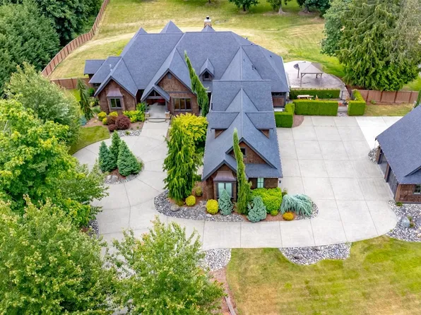 7807 64th Avenue E, Puyallup, WA 98371