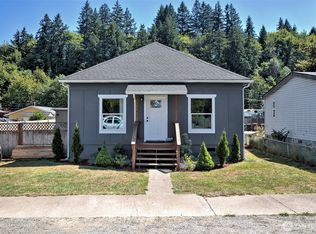 1011 W Cota St, Shelton, WA 98584