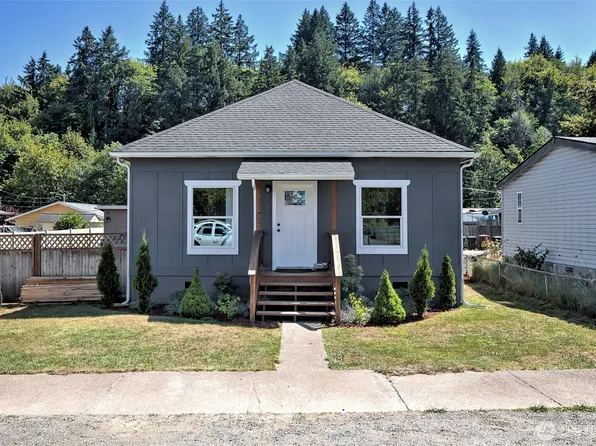 1011 W Cota Street, Shelton, WA 98584