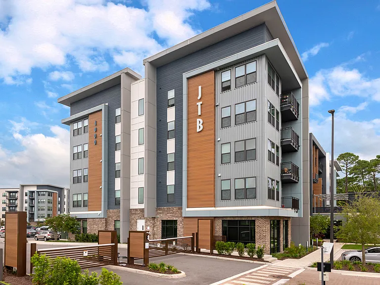 JTB Apartments — Photo 68