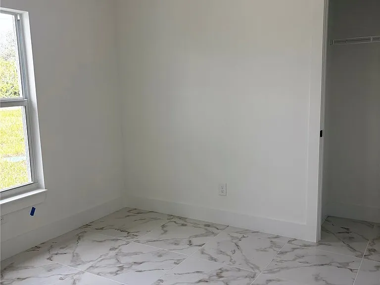 709 Ledge St — Photo 11