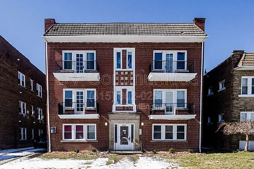 3296 E 149th St Photo 1