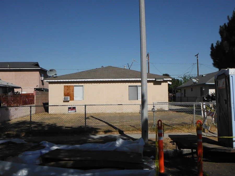 1st image of 3809 E 55th St