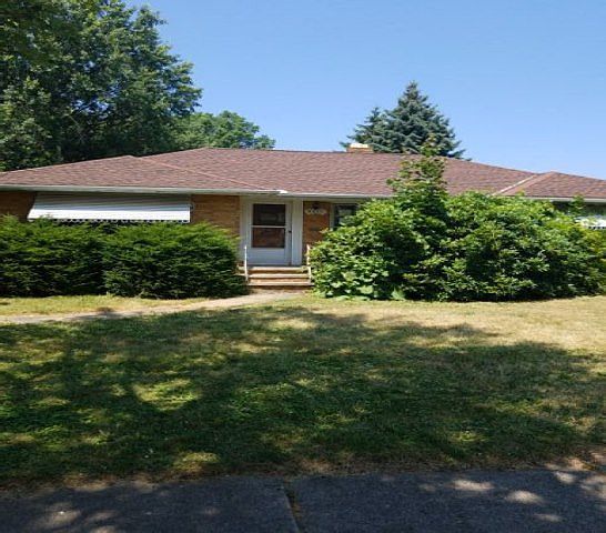 1st image of 9521 Cardwell Ave