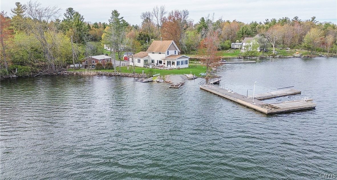 45586 Lois Ln, Wellesley Island, NY 13640 | MLS #S1681172 | Zillow