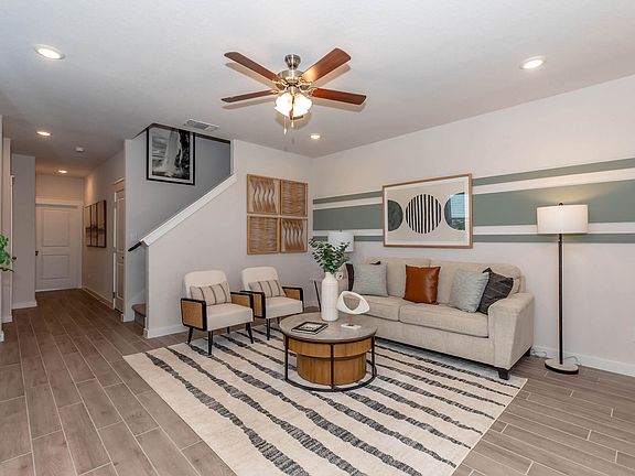 4th image of 843 Casina Cir #843