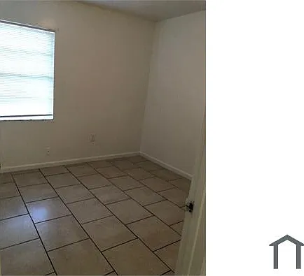 1204 E Yukon St #B — Photo 3