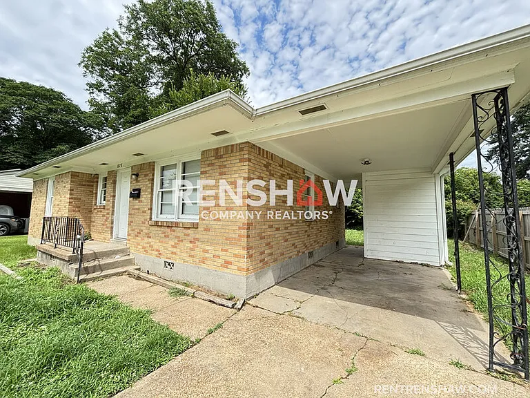 828 Harvey Cv — Photo 20