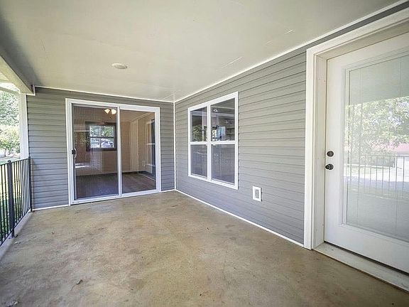 2nd image of 1413 N Spring Rd