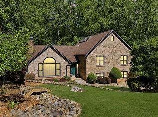 1156 Meadow Oaks Dr NW, Acworth, GA 30102