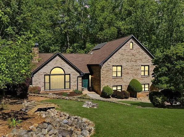 1156 Meadow Oaks Dr NW, Acworth, GA 30102