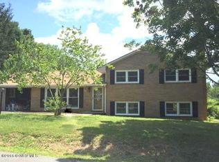 325 Cheverly Rd, Christiansburg, VA 24073