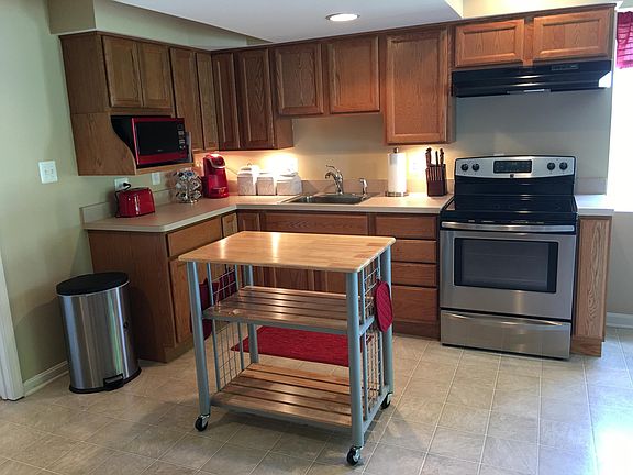 Fully furnished kitchen
