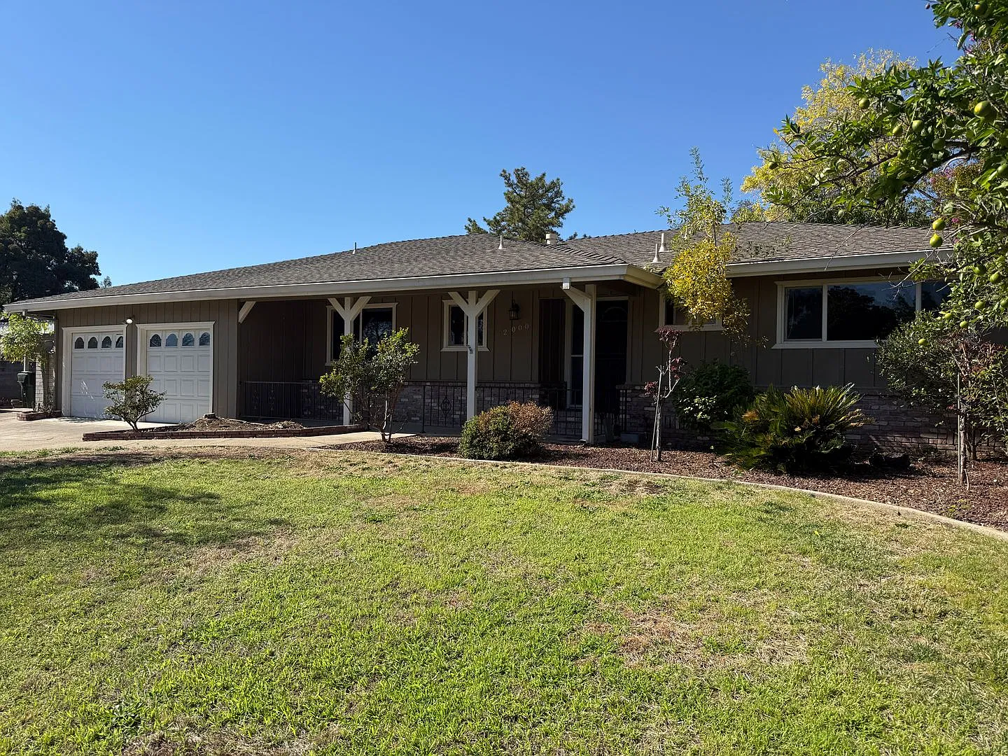 3-bedroom, 2-bath home in west Redding! — Photo 4