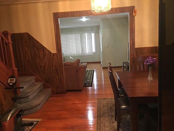 5th image of 91-12 247th St