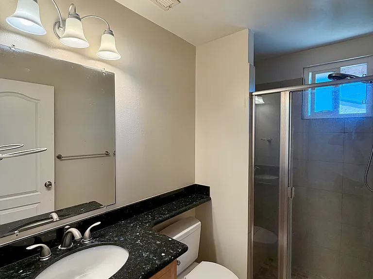 4456 Gibraltar Dr — Photo 8