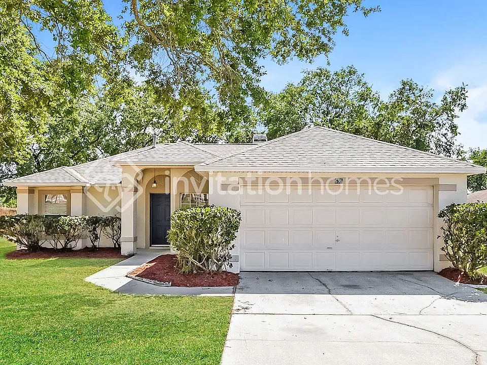 635 Park Valley Cir