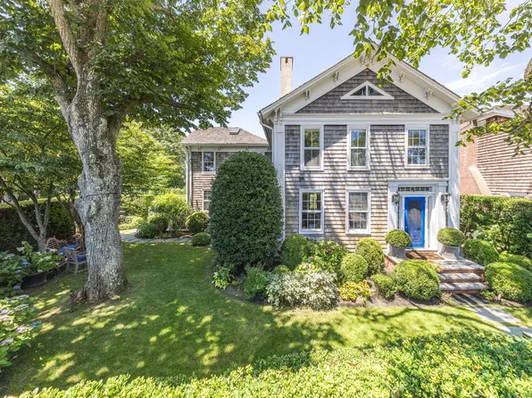 330 Main St, Sag Harbor, NY 11963
