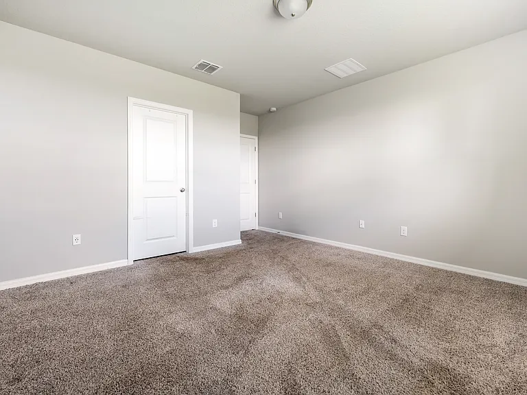 10218 Daybreak Gln — Photo 12