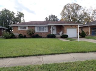 331 Kenyon Dr, Hamilton, OH 45015