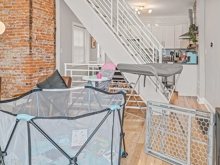 1122 O'Neil St — Photo 16