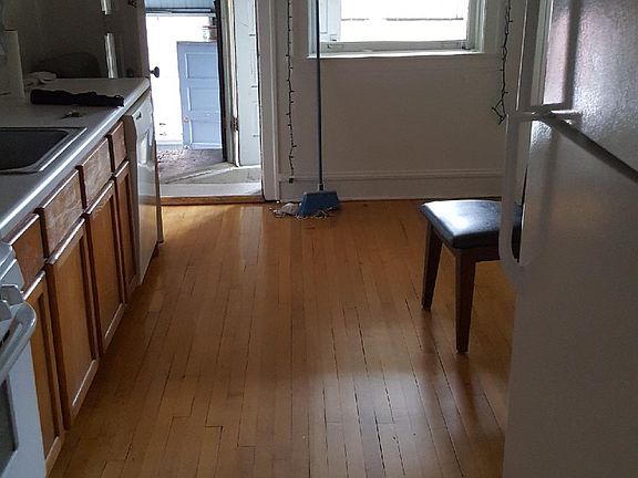 5th image of 1700 W Carmen Ave #3E