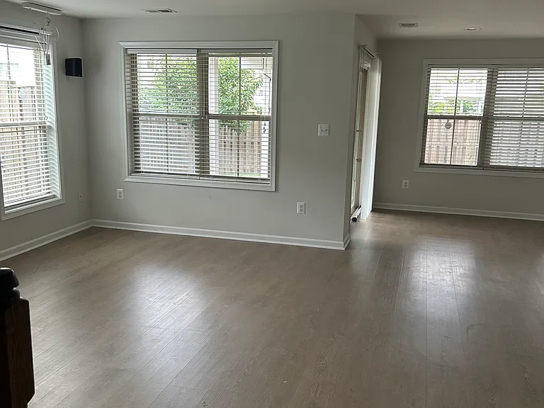 23314 Tradewind Dr — Photo 47