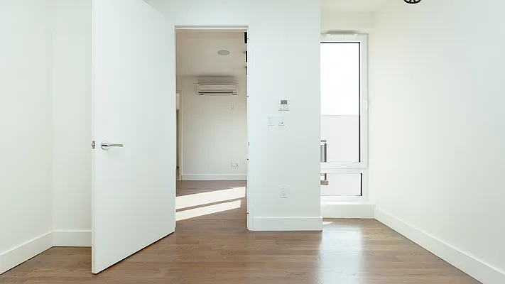 Rented by Nooklyn NYC LLC | media 9