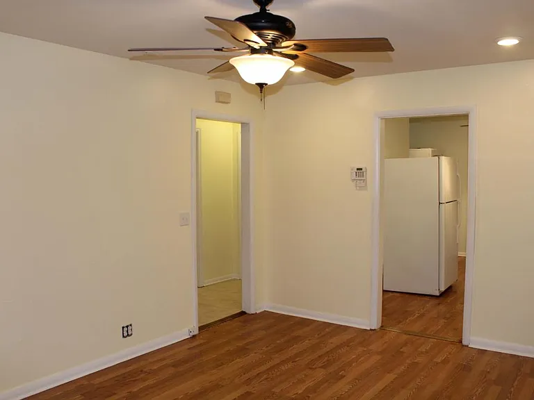 3806 Dakota Ave — Photo 5