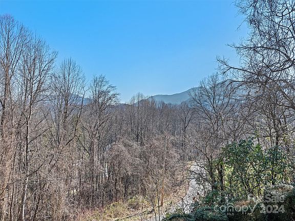 5th image of 557 Auburn Park Dr