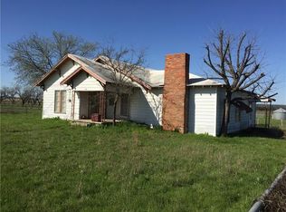 358 Grassy Ridge Rd, Graford, TX 76449