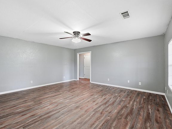 3rd image of 103 Hurricane Lake Rd