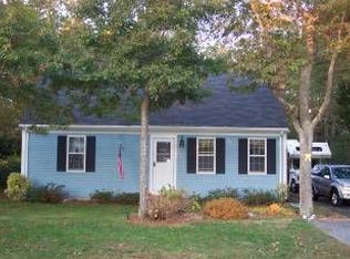 18 Pembroke Dr, East Falmouth, MA 02536