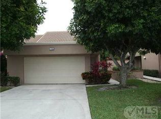 11086 Applegate Cir, Boynton Beach, FL 33437