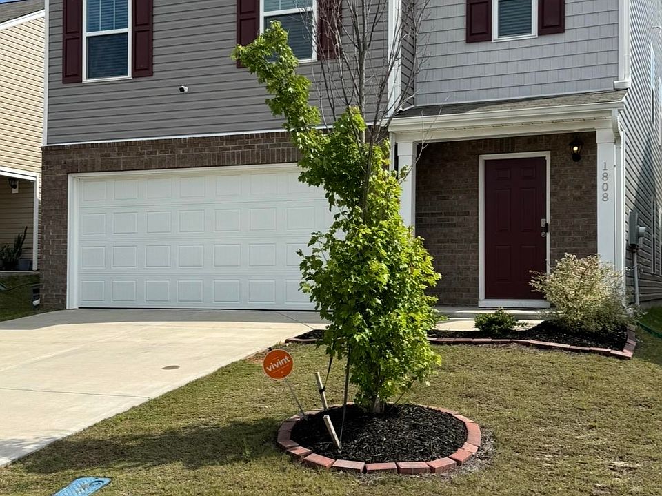 1st image of 1808 Bridle Ln