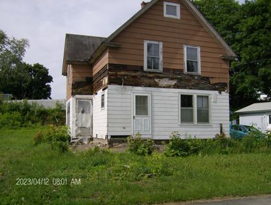 40 Park Street, East Millinocket, ME, 04430