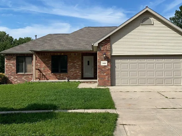 5464 NW 4th St, Lincoln, NE 68521