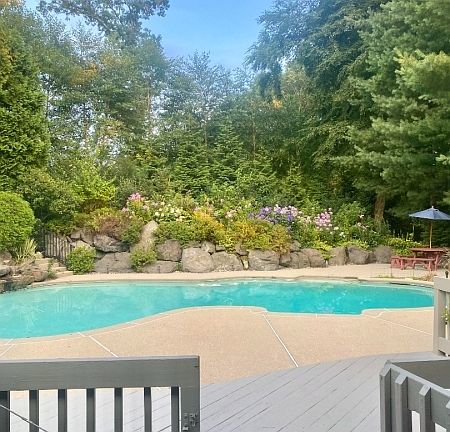 2nd image of 8 Union Hill Rd