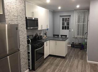 71-40 68th Pl #1, Ridgewood, NY 11385