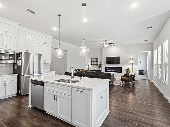 5th image of 3017 Creek Meadow Dr