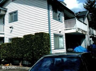 902 37th St SE, Auburn, WA 98002