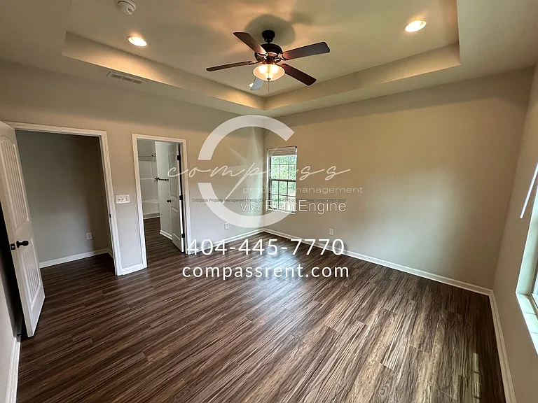 9465 Pebble Creek Ct — Photo 12