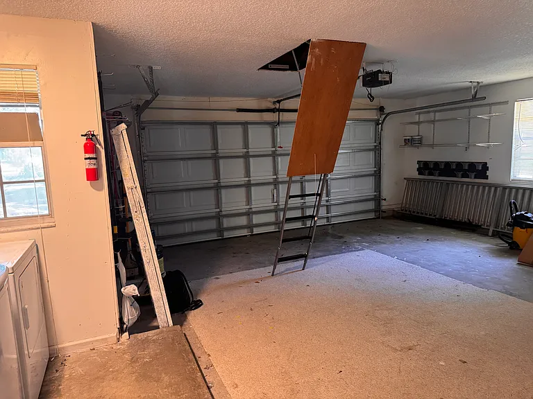700 Governors Cir — Photo 23
