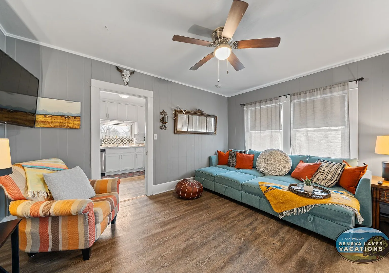 Downtown Lake Geneva Getaway Near Beach & Dining Available for Monthly & Mid-Term Rentals — Photo 3