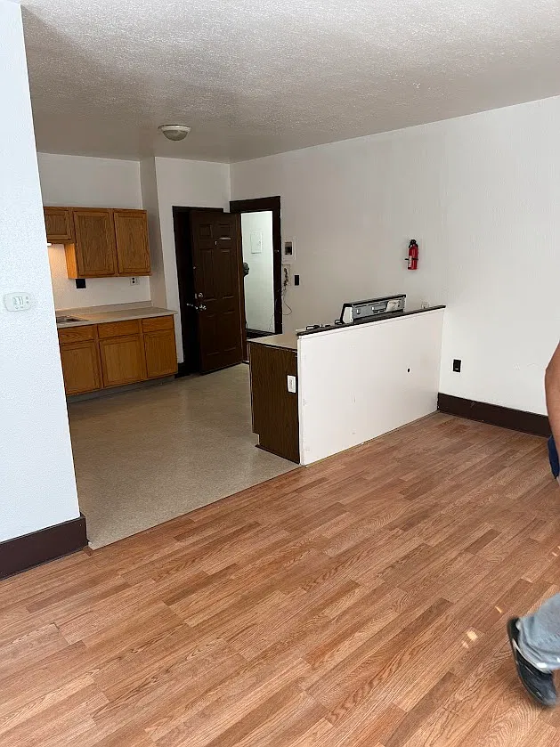 238 W Dale Ave — Photo 3