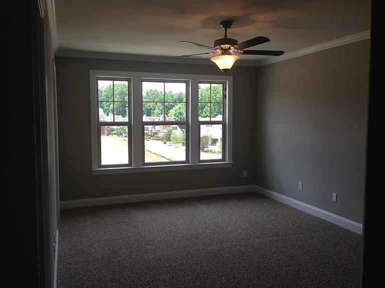 409 Village Commons Ln — Photo 7