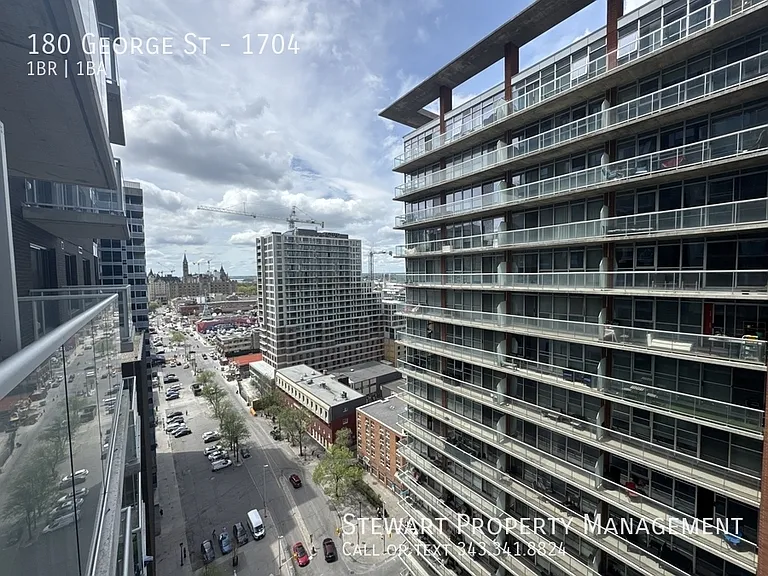 180 George St #1704 — Photo 2